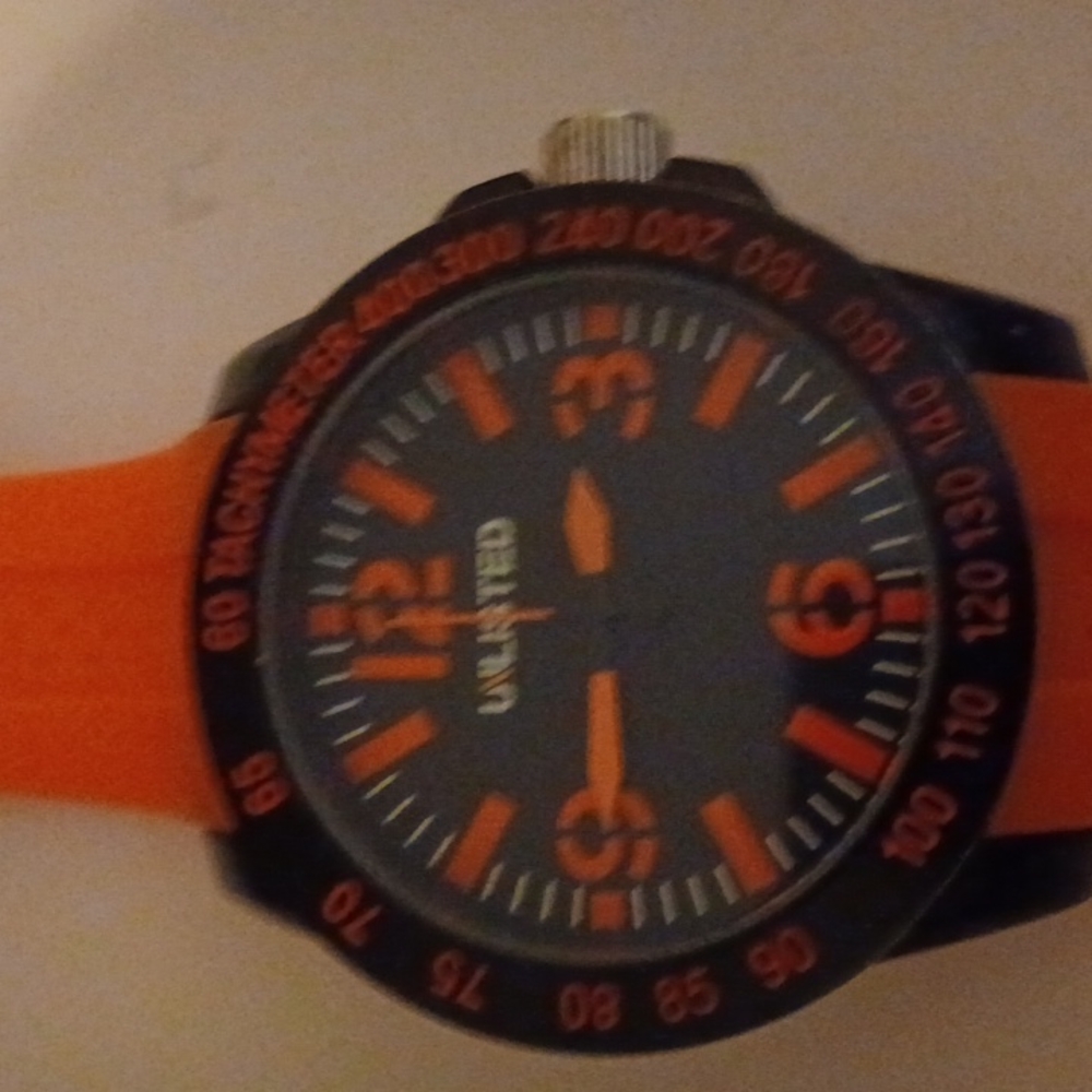 MENS KENNETH COLE WATCH UNLISTED EDITION